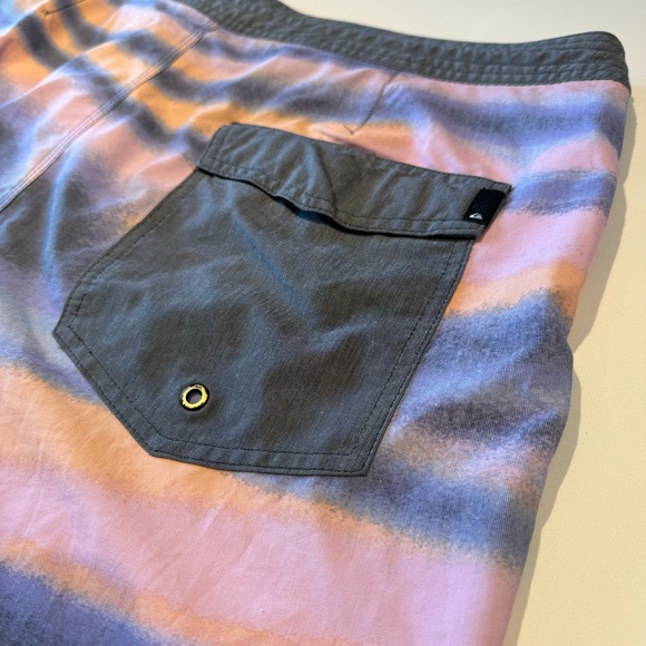 Quicksilver Boardshort Swimwear / L - Picture 6 of 8